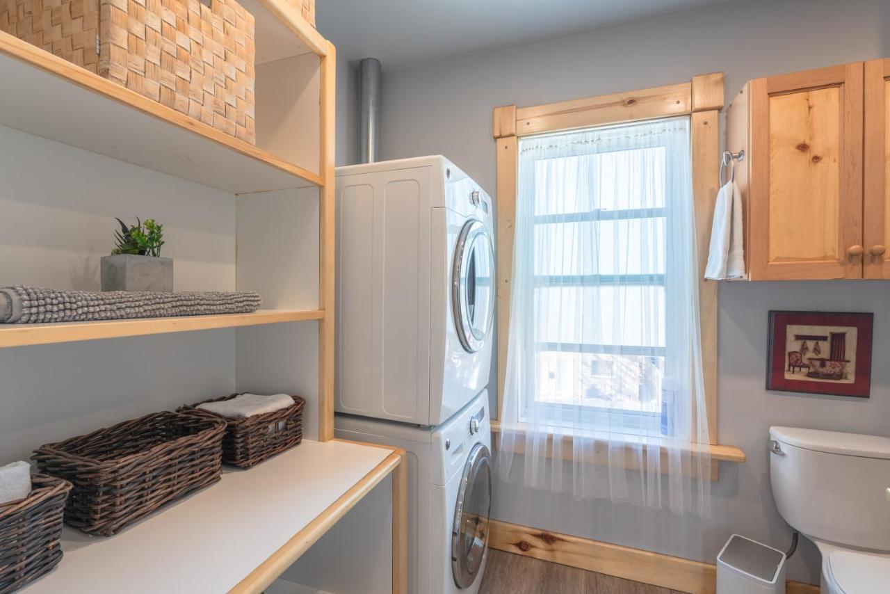 Craftsman'S Loft - Heritage Charm - Ac - 5 Min Dt YYC Kültér fotó